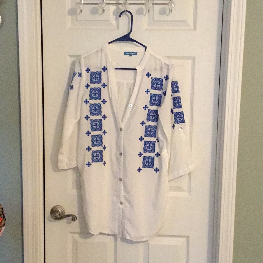 Blue Island Resort/Beach coverup